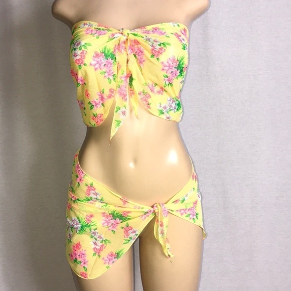 Zuliana Yellow Mesh Floral Sarong Set Made in USA New With Tags - Picture 1 of 4